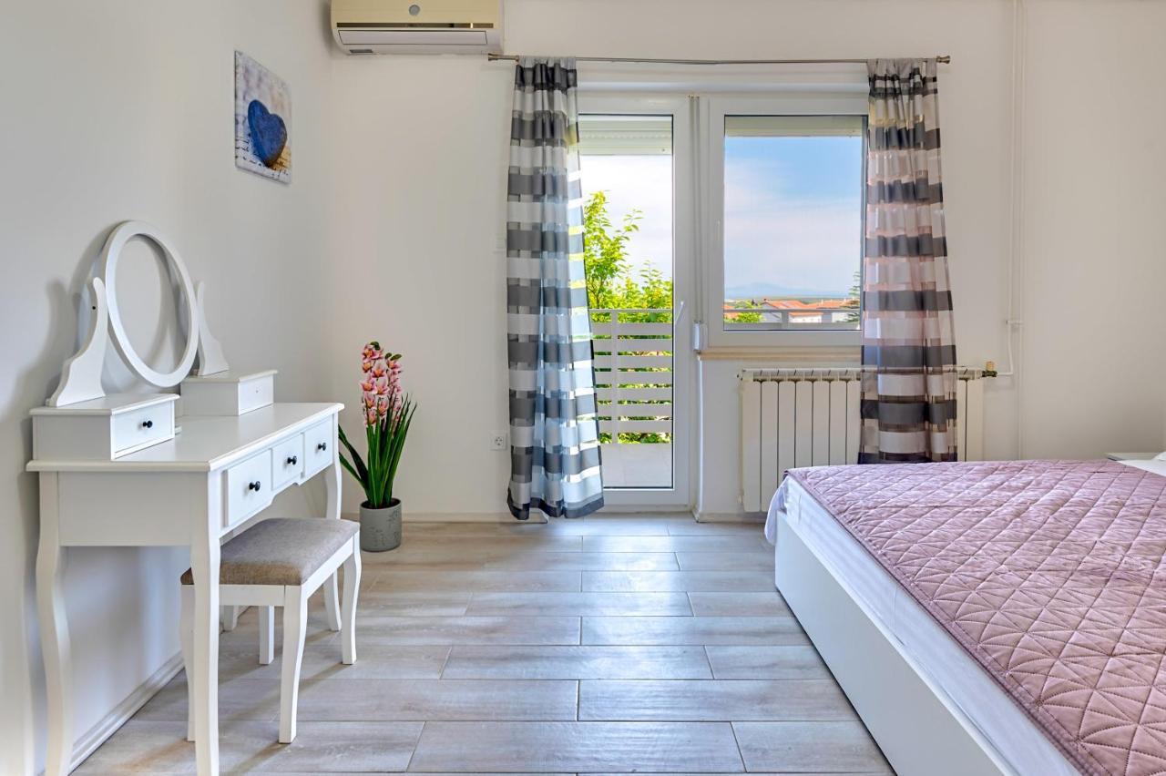 Villa Matija Лижнян Екстер'єр фото